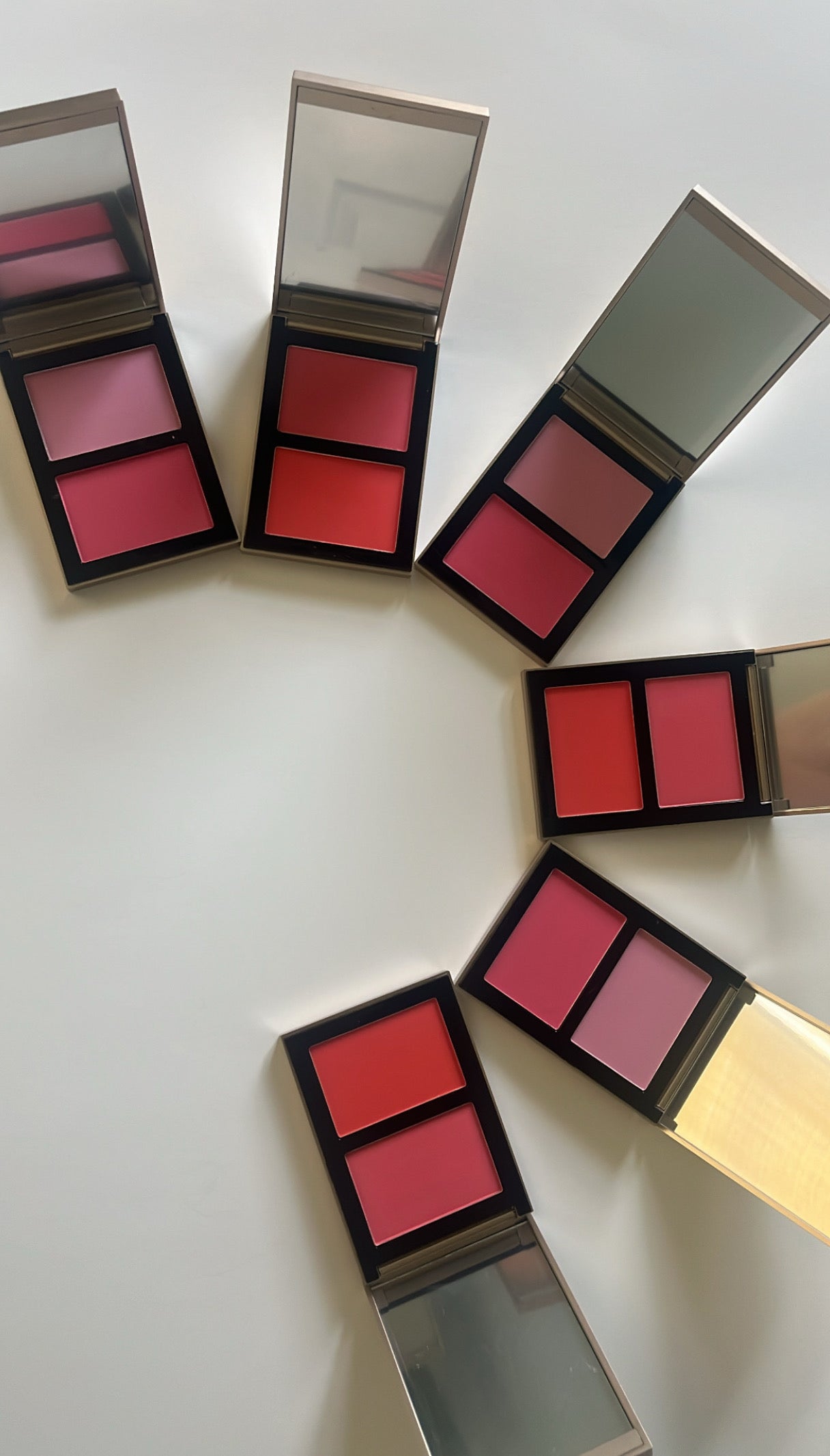 The blush duo